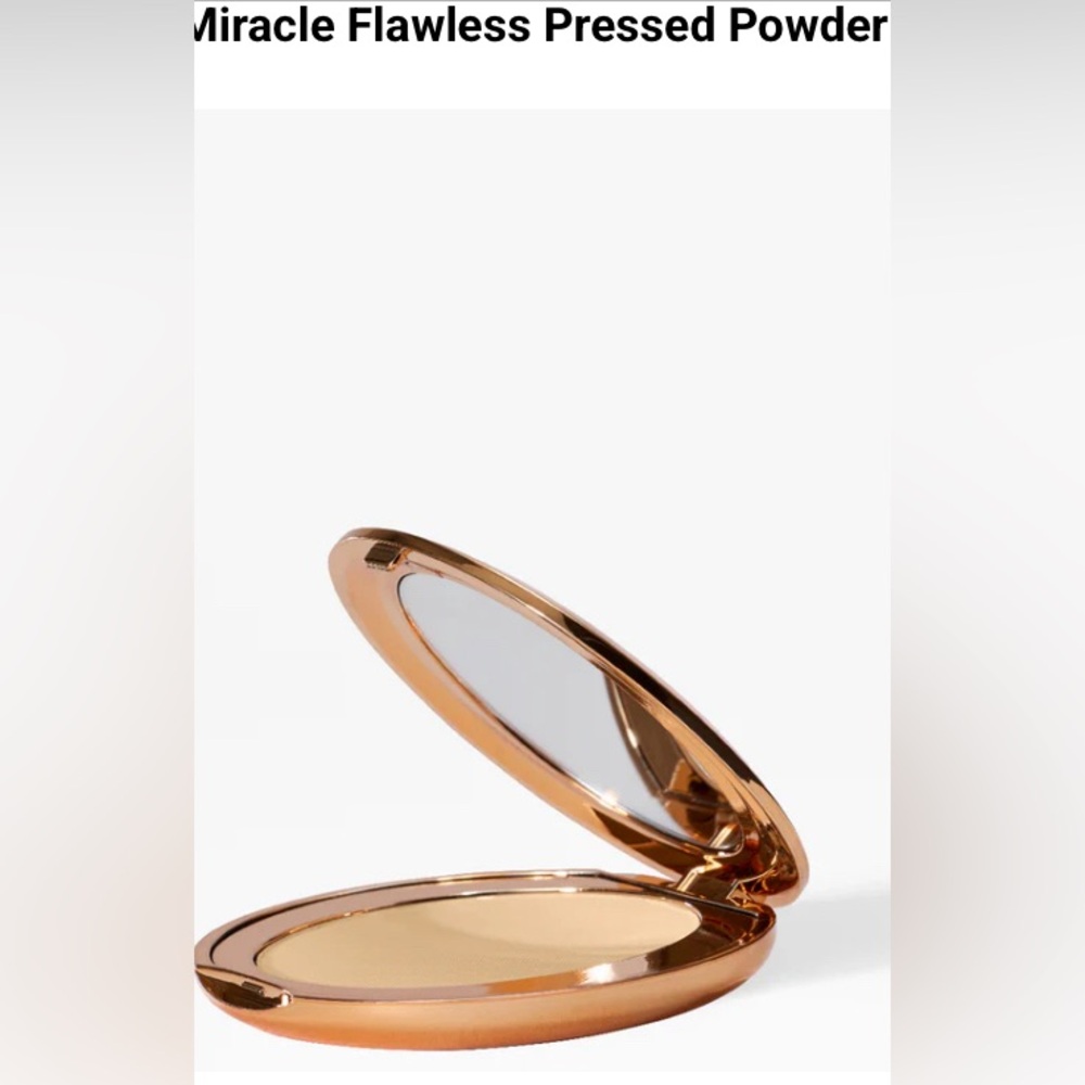 MCOBeauty Miracle Flawless Pressed Powder